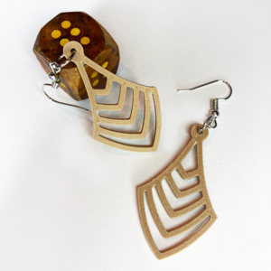 houten oorbellen wooden earrings wood filament 3D-print 3D-geprint lantern lantaarn